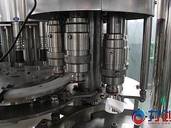 鄭州哪里有價格合理的灌裝機(jī) 淮南灌裝機(jī),鄭州哪里有價格合理的灌裝機(jī) 淮南灌裝機(jī)生產(chǎn)廠家,鄭州哪里有價格合理的灌裝機(jī) 淮南灌裝機(jī)價格